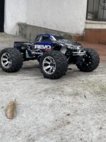 TRAXXAS REVO 3.3 NITRO 4WD - Imagen 10
