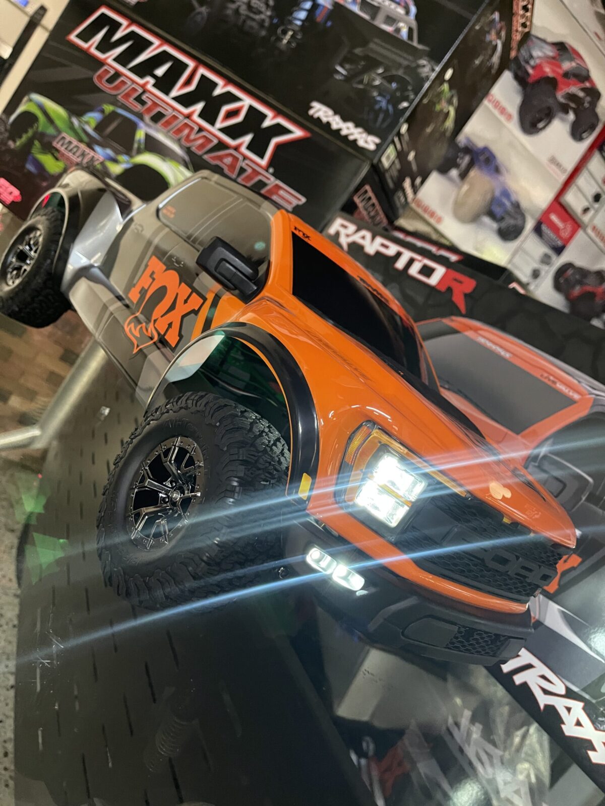 TRAXXAS FORD RAPTOR R 4X4 ULTIMATE EDITION – Hobbies Radio Control